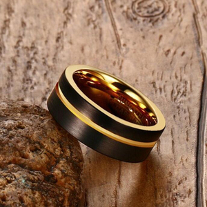 Anéis de Aço Tungstênio da Moda 2024, Joias por Atacado, Anel de Aço Tungstênio Escovado de 8MM, Anéis Masculinos Preto e Dourado - Product Image 3
