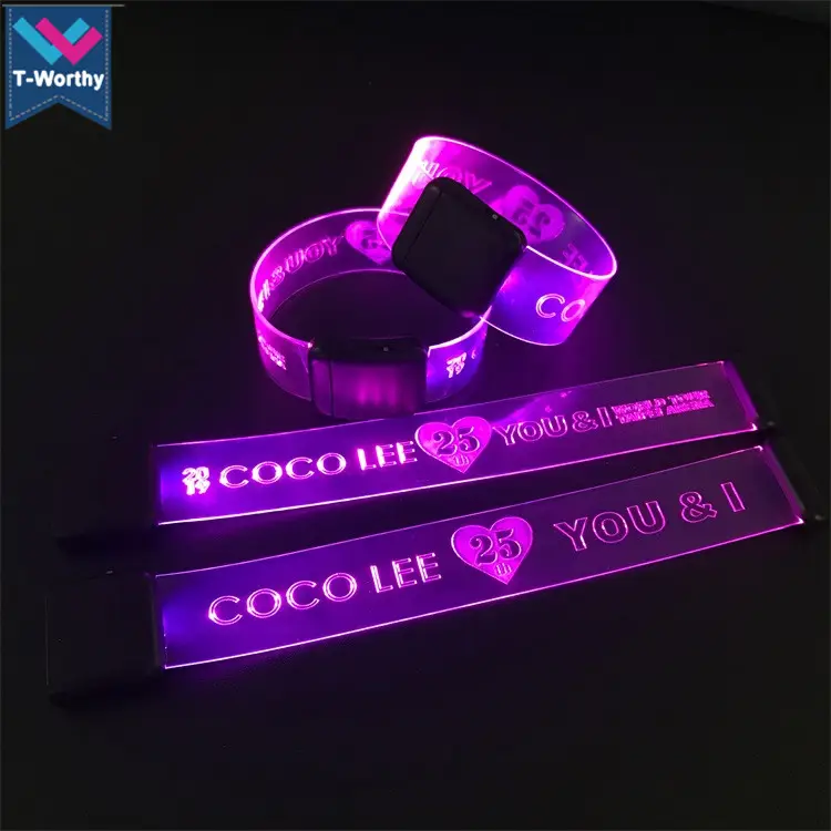 New Arrivals Magnet Clasp Laser Engrave LOGO Glowing LED Bracelet Light Up Bangle