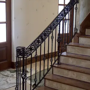 골동품 인테리어 사용 곡선 단 철 계단 난간