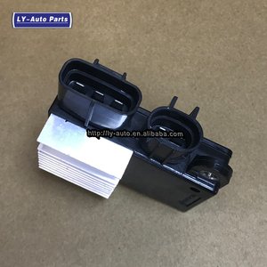 89257-12020ชุดควบคุมพัด<span class=keywords><strong>ล</strong></span>มระบายความร้อนเครื่องยนต์8925712020สำหรับ <span class=keywords><strong>Toyota</strong></span> Prius สำหรับ Corolla - Product Image 3