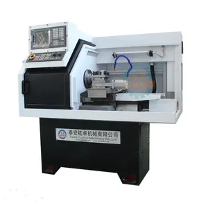 CK0640A เครื่องกลึง CNC ขนาดเล็กที่มี8สถานีป้อมปืนไฟฟ้าซีเมนส์ควบคุม CNC