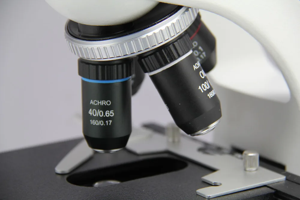 How to Choose the Best Microscope for Laboratory Use