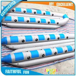 Alibaba alta calidad suministros de agua juego caucho bote inflable Banana Boat barco precio