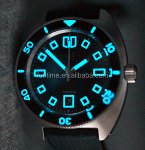 Montres de plongée fantaisie en acier pour hommes <span class=keywords><strong>quartz</strong></span> <span class=keywords><strong>ou</strong></span> automatique avec <span class=keywords><strong>montre</strong></span> de plongée étanche super lumineuse - Product Image 2