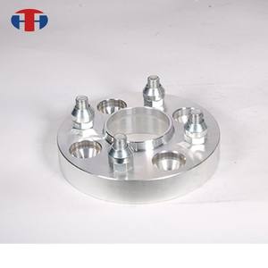 Adaptador/espaciador de rueda de aluminio de 4x110 a 4x100 - Product Image 3