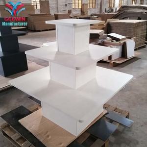 Tùy chỉnh thực hiện màu trắng gỗ vuông tầng quần áo cửa hàng hiển thị bảng - Product Image 1