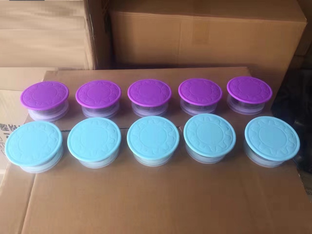 Haonai 60 Ounces Glass Water Pitcher with Lid, Hot/Cold Water Jug, Juice and Iced Tea Beverage Carafe