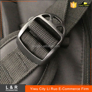Hebilla de correa de plástico negro <span class=keywords><strong>para</strong></span> cinturón de mochila - Product Image 3