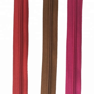 Professionele Custom Hot Sale <span class=keywords><strong>3</strong></span> # Plastic Nylon Milieuvriendelijke Auto Lock Schuifregelaar Lange Ketting Onzichtbare Rits Rollen Thuis Textiel - Product Image 2