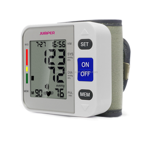 Monitor de presión arterial de muñeca, marca CE, el más nuevo, de la primavera, de los años 2000. - Product Image 2