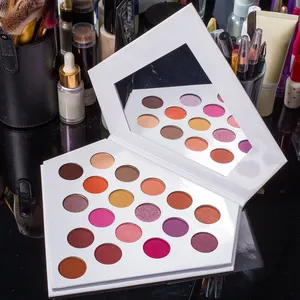 En gros à la mode personnalisé forme de fard à paupières palette maquillage de marque privée étanche 18 couleur Diamant fard à paupières palette