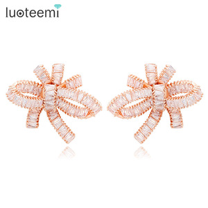LUOTEEMI Ebay Europe Offre Spéciale Super Star Design Or Rose Mousseux Zircon Réglage Femmes Mariage Grand Arc Boucles D'oreilles - Product Image 1