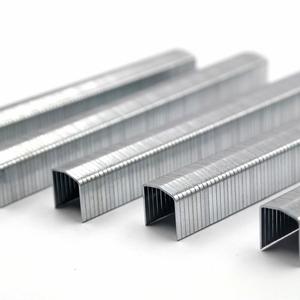 Graffette in acciaio rivestito di zinco STCR5019 in varie dimensioni - Product Image 1