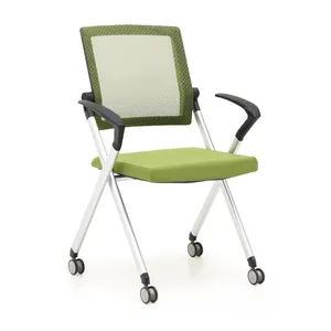 Silla ejecutiva de oficina moderna Reposacabezas ajustable de tela y metal Apilable y plegable PP Silla de conferencia para visitantes de entrenamiento