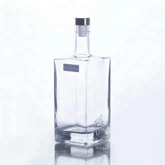 700ml süper flint kare cam votka şişesi cam cin şişe cam alkollü içki şişesi