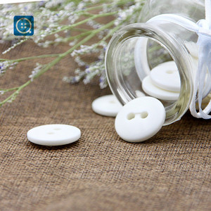 Phụ Kiện May Mặc Nữ Thời Trang Nhựa Polyester 2 Lỗ 40L Nút Áo Khoác Lớn - Product Image 5