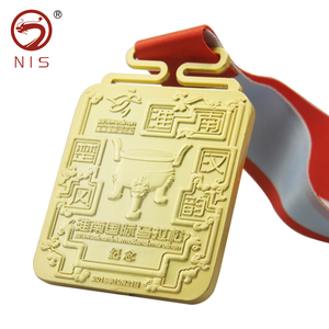 Maratho deporte medalla de metal taza de trofeo con medallón de bronce Medallas de Triatlón - Product Image 5