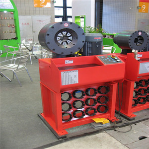 Machine de sertissage de tuyau hydraulique Harbour Freight/finn Power P20 - Product Image 2