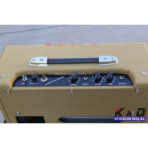 63 Tube Reverb de légendaire de Tubes Reverb Guitar Amplifier - Product Image 3