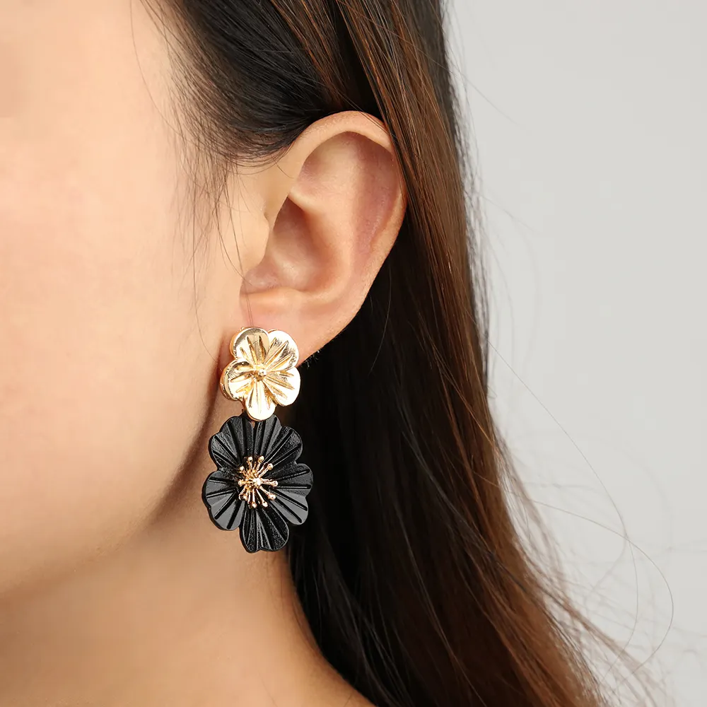 SinDlan Korea Style Cute Metal Flower Stud Earrings For Women Girl Fashion Big Sweet Earring Female Birthday Jewelry Gifts