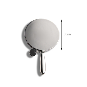 Specchio da Trucco Antico Personalizzato Rotondo in Metallo Piccolo Specchietto Portatile con Ciondoli - Product Image 3