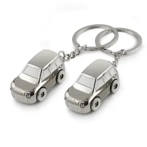 Logo personalizzato 3D auto portachiavi portachiavi a forma di auto in metallo Mini accesorie per la decorazione