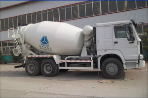 SINOTRUK HOWO Camion bétonnière malaxeur manufacture en Chine,camion <span class=keywords><strong>toupie</strong></span> 14m3,12m3,<span class=keywords><strong>10m3</strong></span>,8m3 - Product Image 3