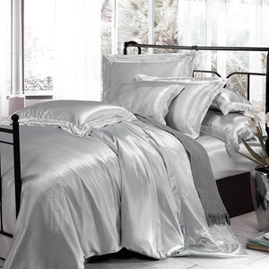 THXSILK 3 teilig Seide Bettwäsche 240 x 220 cm mit 2 Kissenbezüge 80 x 80 cm / 100% Maulbeerseide 19 Momme / Silber - Product Image 1