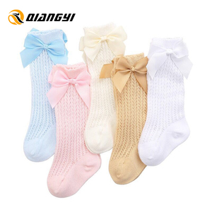 Chaussettes en dentelle de couleur Pure <span class=keywords><strong>pour</strong></span> nouveau-né, unisexe, chaussettes hautes en dentelle <span class=keywords><strong>pour</strong></span> bébé - Product Image 2