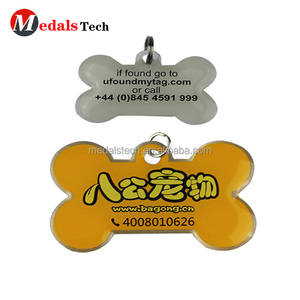 Promotionnel aluminium métal <span class=keywords><strong>impression</strong></span> logo <span class=keywords><strong>QR</strong></span> <span class=keywords><strong>code</strong></span> tag pour animaux de compagnie avec un nombre différent - Product Image 4