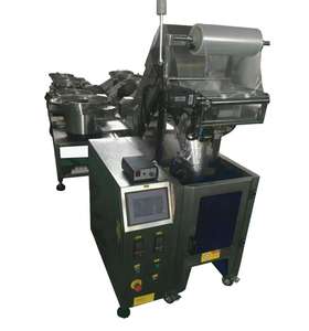 Compteur de vis/ Vibrateur de vis/ Alimentateur de vis/ Machine d'emballage de film pour vis - Product Image 1