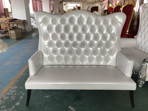 Sillón de Dos Plazas Blanco con Respaldo Alto para Novios - Product Image 4