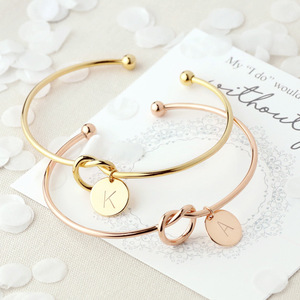 Personalizzato 26 lettere iniziali bracciale con nodo a disco <span class=keywords><strong>gioielli</strong></span> da donna alla moda <span class=keywords><strong>Bijoux</strong></span> - Product Image 1