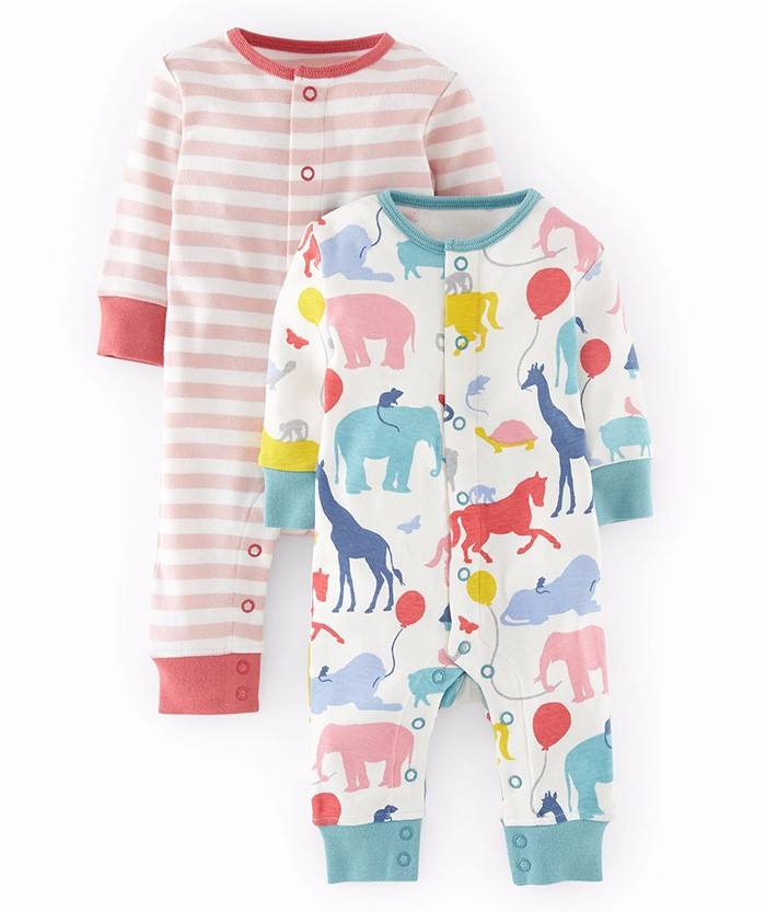 มีสีเขียวขุ่น