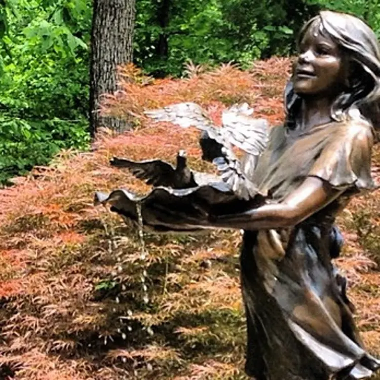 Patung Dekorasi Taman, Patung Burung Perunggu Kecil Di Tangan Gadis
