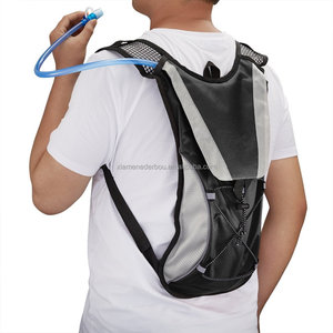 Sac à dos d'hydratation avec poche à <span class=keywords><strong>eau</strong></span> de 2 L, sac isolant qui maintient les liquides au frais jusqu'à 4 heures, sac à dos de randonnée, sac à <span class=keywords><strong>eau</strong></span> potable - Product Image 5