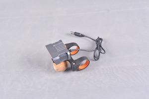 Luce per bici Super luminosa luci per bici a <span class=keywords><strong>LED</strong></span> faro per <span class=keywords><strong>bicicletta</strong></span> ricaricabile - Product Image 4