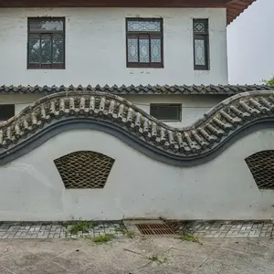 Chino viejo techo azulejos tradicionales puerta techo de Luna