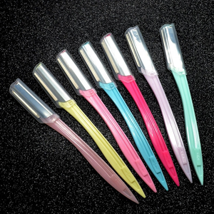 Pack of 2 Plastic <strong>Eyebrow</strong> Razor <strong>Trimmer</strong> and Shaper with Stainless Steel Blades Personal Facial Hair <strong>for</strong> <strong>Men</strong> and Women - Product Image 4