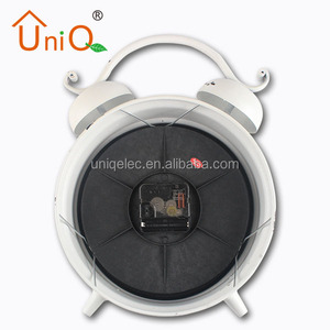 Đồng Hồ Để Bàn Quà Tặng Bằng Kim Loại Trang Trí Cổ Điển Lạ Mắt - Product Image 3