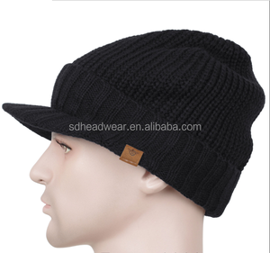 Gorro <span class=keywords><strong>de</strong></span> invierno con visera <span class=keywords><strong>de</strong></span> ganchillo para hombre y mujer, gorro <span class=keywords><strong>de</strong></span> esquí <span class=keywords><strong>de</strong></span> calavera <span class=keywords><strong>de</strong></span> punto negro - Product Image 4