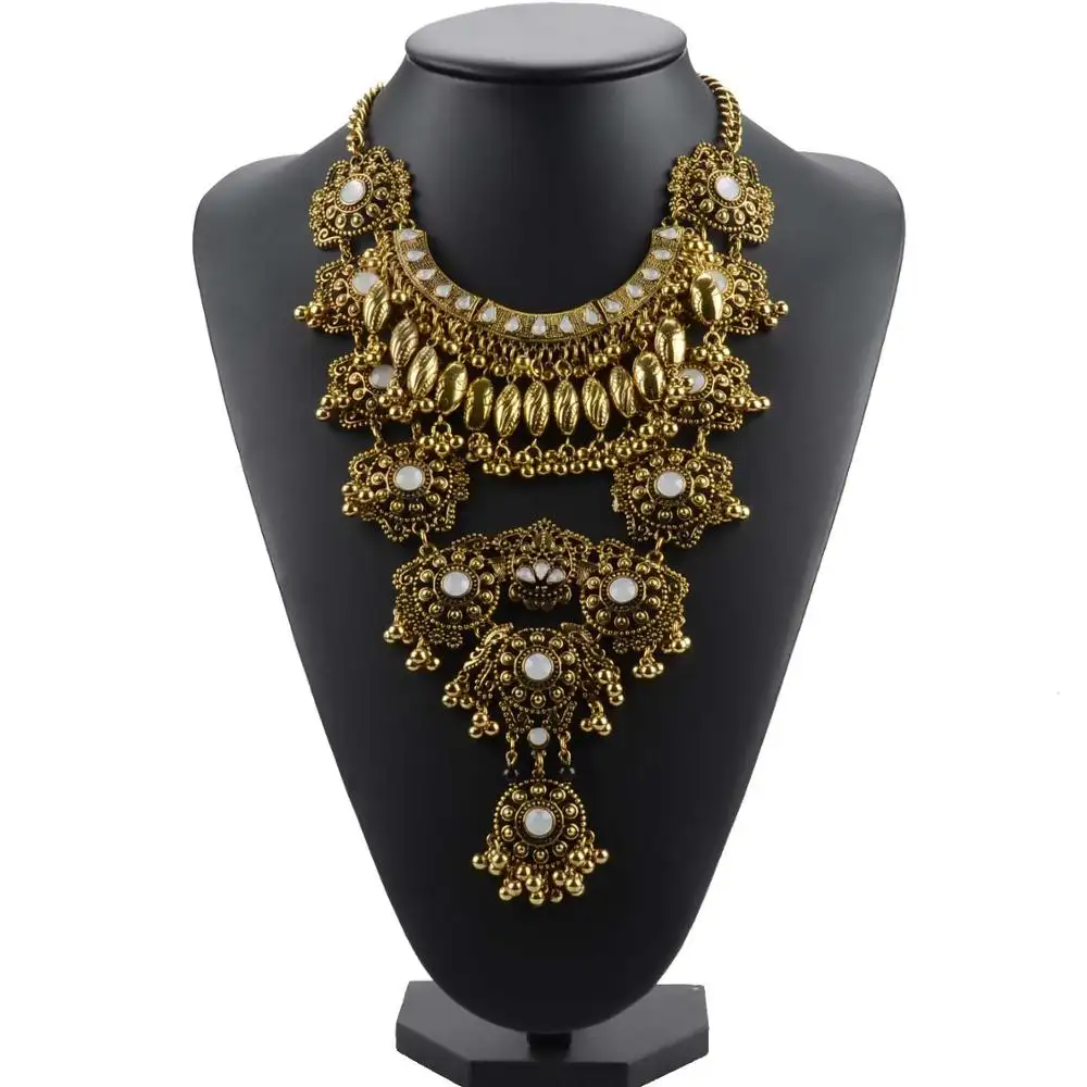 Latest design oversize pendant statement gold plated women jewelry necklace