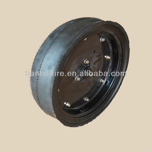 Neumático <span class=keywords><strong>de</strong></span> goma semineumático <span class=keywords><strong>de</strong></span> 16 \ "X4.5 \", rodamiento <span class=keywords><strong>de</strong></span> taladro <span class=keywords><strong>de</strong></span> semillas agrícolas Greatplains para granjas, tanto en condiciones nuevas como usadas - Product Image 2