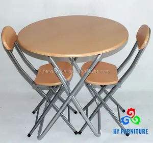 木製テーブルと椅子折りたたみ式ビストロテーブルセット