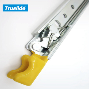 Carril deslizante de alta calidad para caravana, bloqueo y bloqueo de alta resistencia de 76mm, tres secciones, montaje bajo, estufa de tracción - Product Image 3