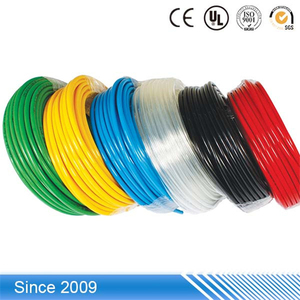 Similar a la goma de <span class=keywords><strong>PVC</strong></span> <span class=keywords><strong>Flexible</strong></span> de Una Sola Capa De Vinilo Transparente Tubo de peso Ligero - Product Image 2