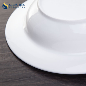 2017 Vuelos <span class=keywords><strong>Baratos</strong></span> de China Creuse Assiette de Porcelana Plato Hondo Plato Redondo Con Borde - Product Image 5