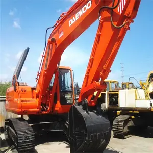 Sử dụng doosan DH220 máy xúc