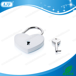 TUV pasado AJF 2016 <span class=keywords><strong>el</strong></span> más nuevo producto popular de brillante color blanco deseo love lock corazón, Liebesschloss, cadenas - Product Image 5