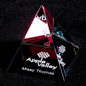 Pirámide Egipcia <span class=keywords><strong>de</strong></span> Cristal con Grabado Personalizado y Pantalla Holográfica - Product Image 6